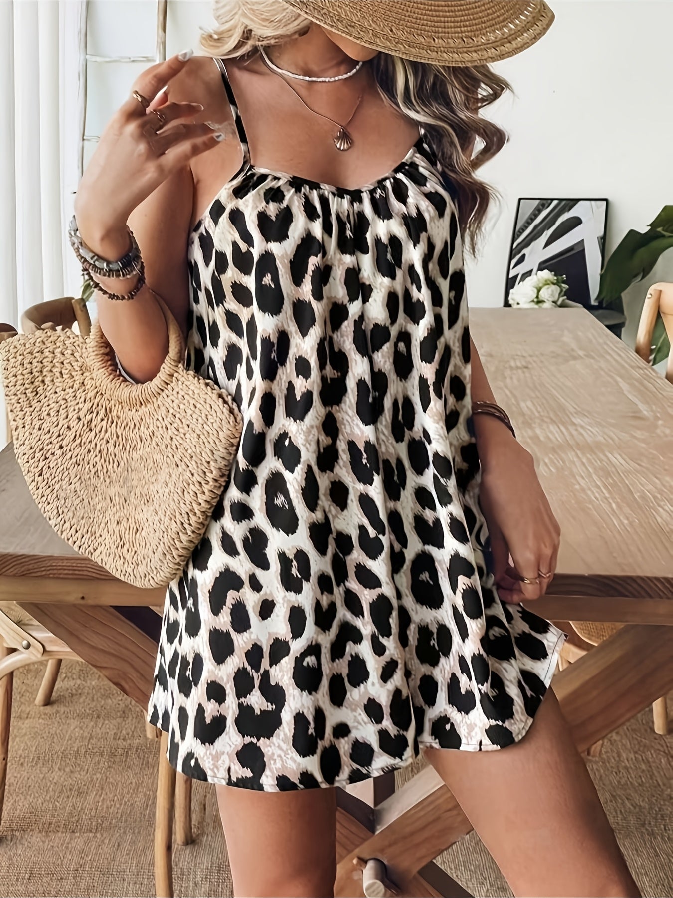 Damen Sommer Overall mit Leopardenmuster – Lässiger Jumpsuit mit Spaghettiträgern für Alltag und Urlaub