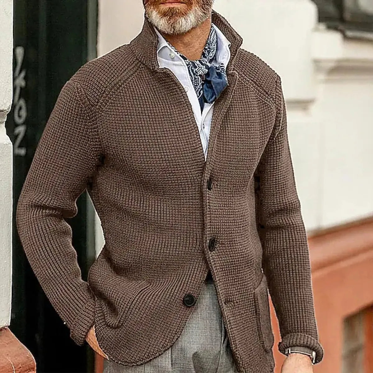 Herren Strickjacke mit Knopfleiste – Eleganter Freizeit-Look für Alltag & Büro