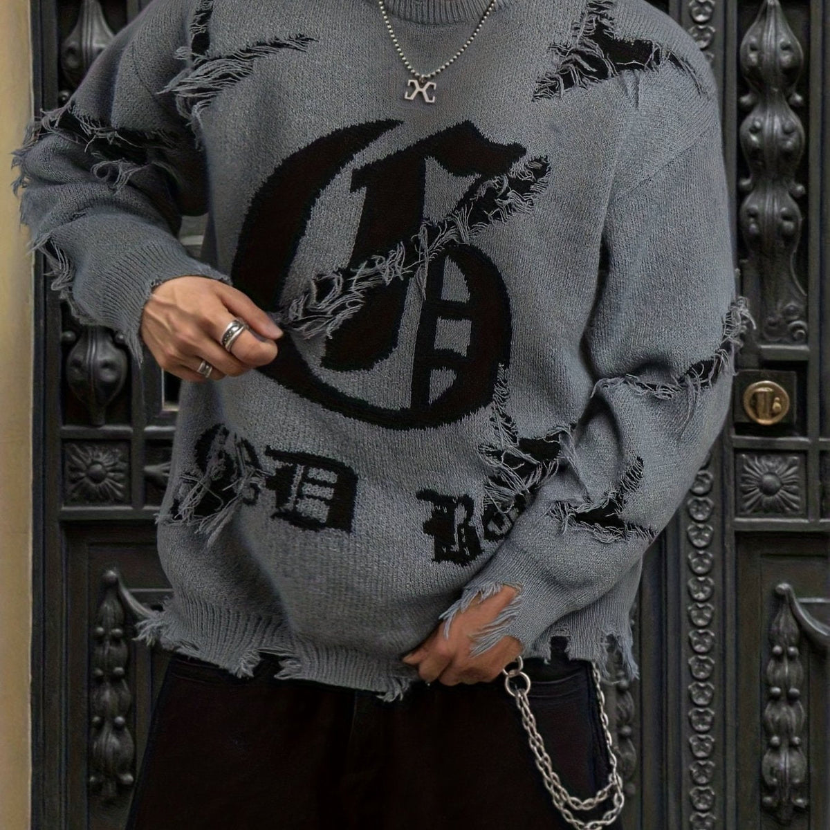 Unisex Pullover mit Riss-Details und Rundhalsausschnitt in Distressed-Optik
