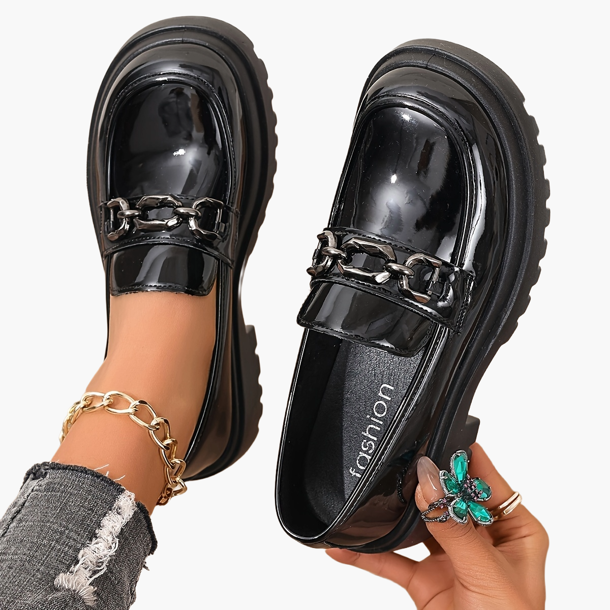 Damen Loafer mit Kettendetail – Elegante Slip-On Halbschuhe für Alltag und Büro