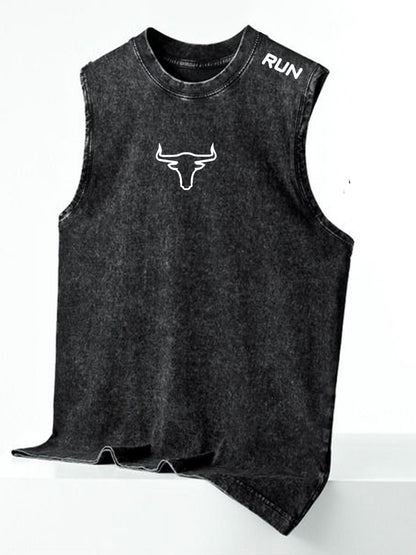 Herren Vintage Streetstyle Muskelshirt mit Stier-Print und Distressed Denim Shorts, lässig für Sommer & Freizeit