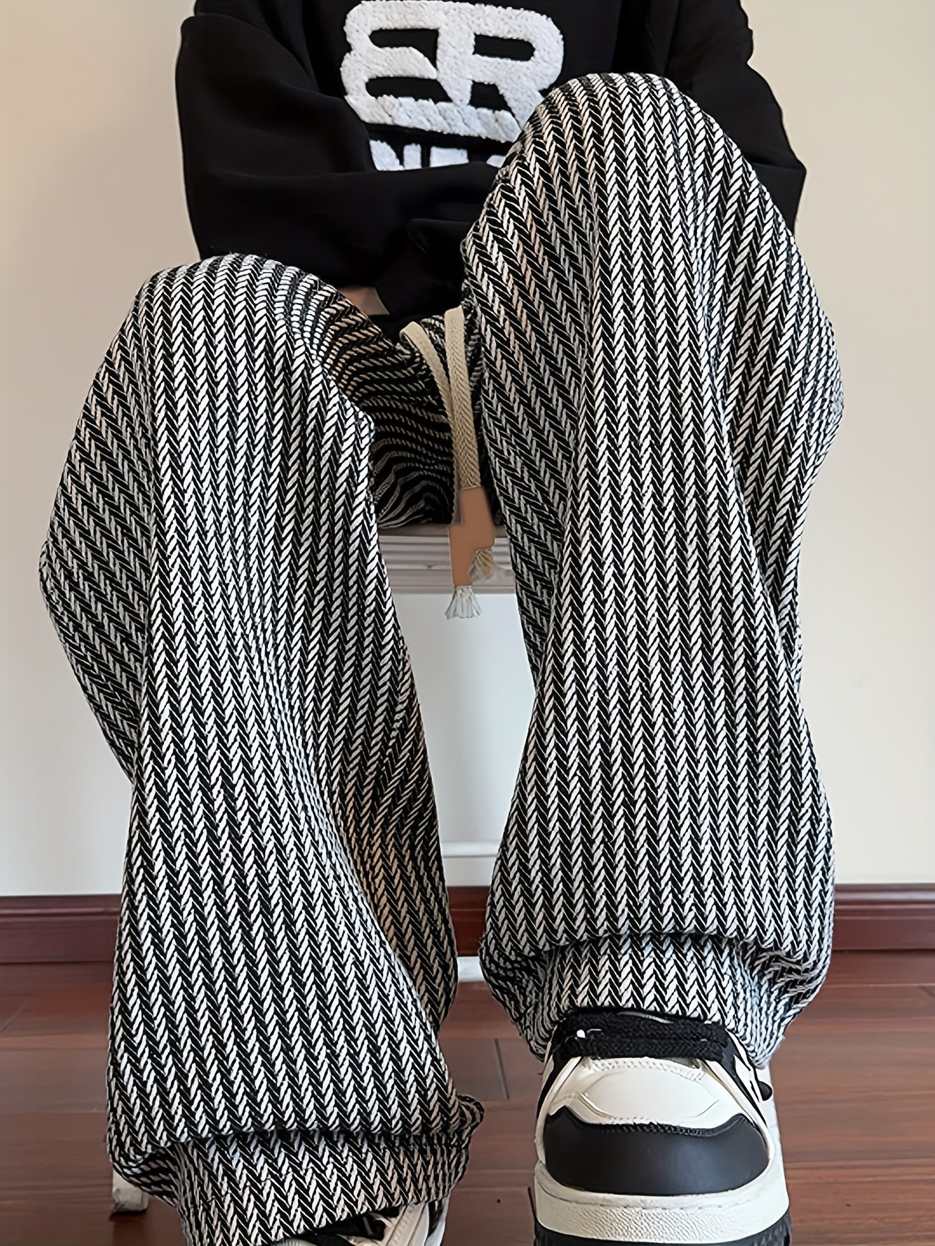 Herren Strickhose im angesagten Streetstyle, gerade geschnitten, lässig für Alltag & Freizeit