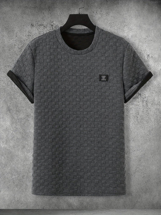 Herren T-Shirt mit Strukturmuster und modernem Patch – Freizeit & Urban Style