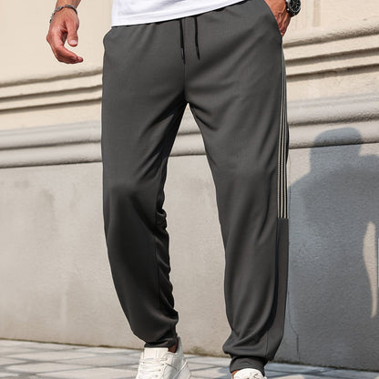 Herren Jogginghose mit Seitlicher Streifen-Optik für Sport und Freizeit