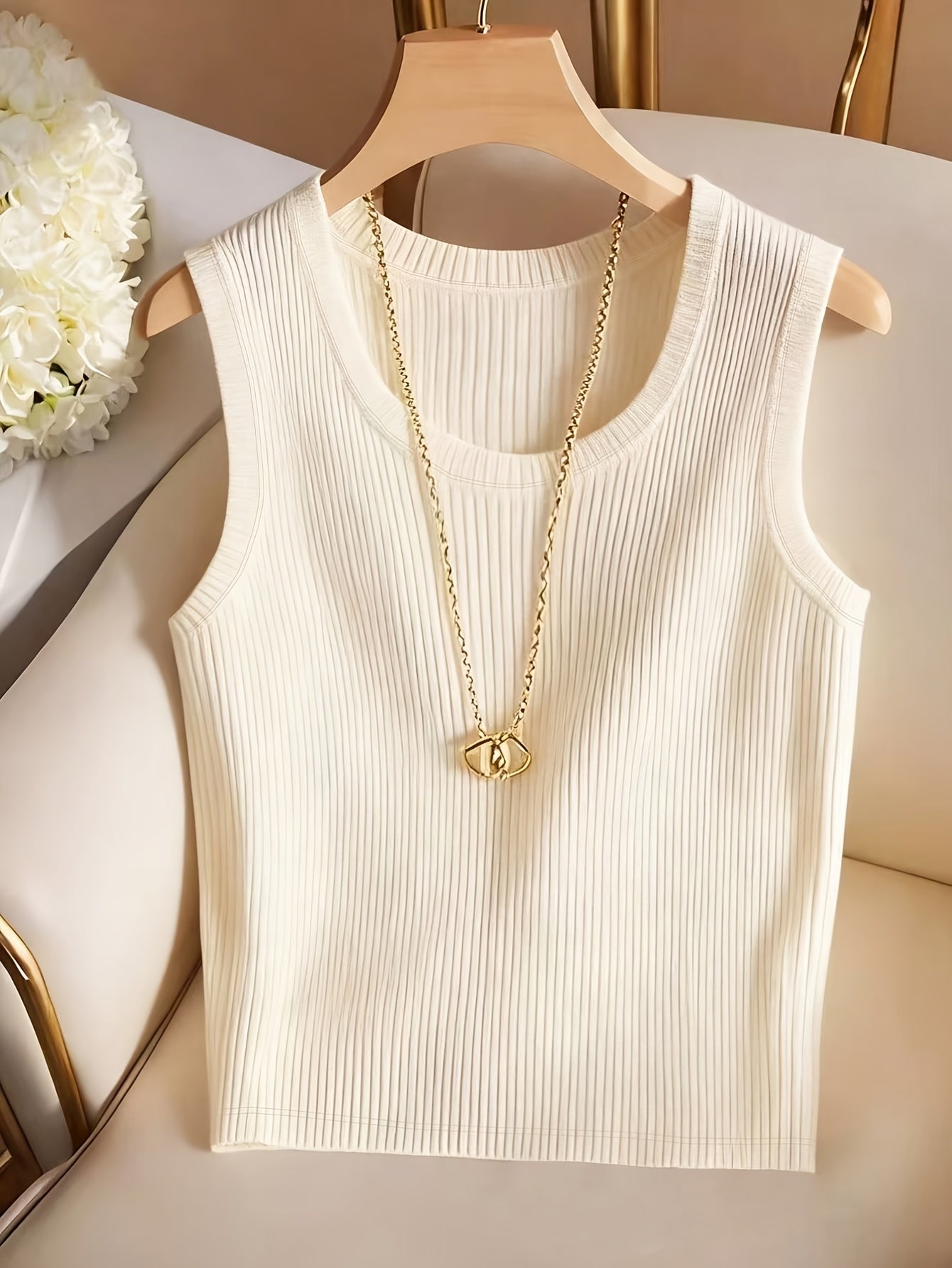 Damen Rippstrick Tanktop – Elegantes Basic für Alltag und Büro
