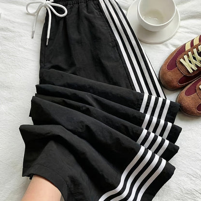Damen Weitbeinige Athleisure Hose mit Streifen und Kordelzug – Sportlich & Lässig