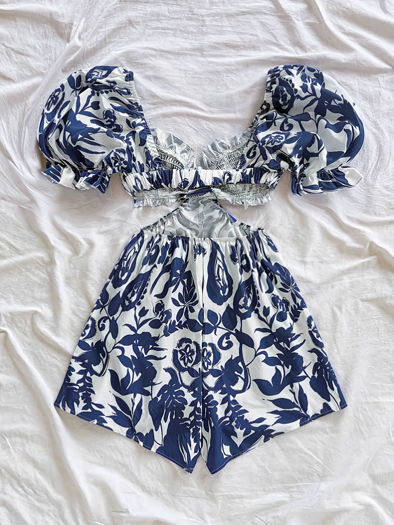 Damen Sommer Jumpsuit mit Tropenblatt-Print und Puffärmeln – Perfekt für Urlaub, Strand und Gartenparty