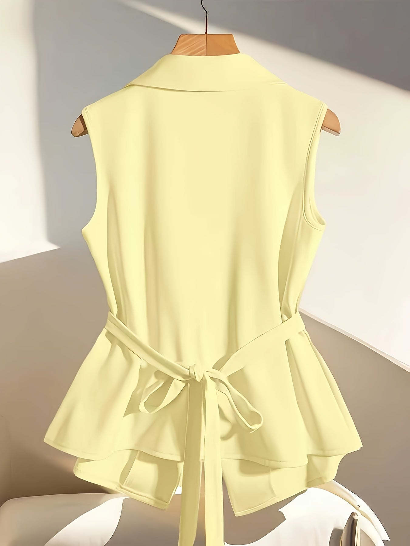 Damen Business Weste Elegant Modern mit Taillengürtel – Stilvolle ärmellose Blazerweste für Büro & Anlassmode