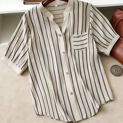Herren Kurzarm Freizeithemd mit Streifen und Stehkragen – Modernes Button-Down Hemd für Alltag und Büro