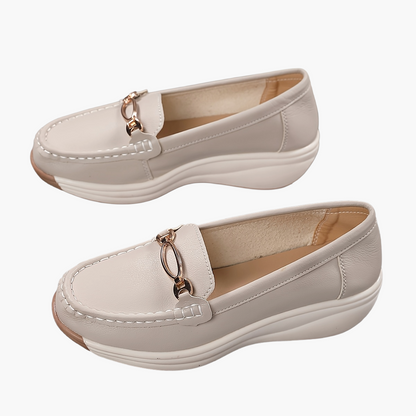 Damen Komfort-Loafer mit Plateau und Goldverzierung – Elegante Slip-Ons für Alltag & Büro