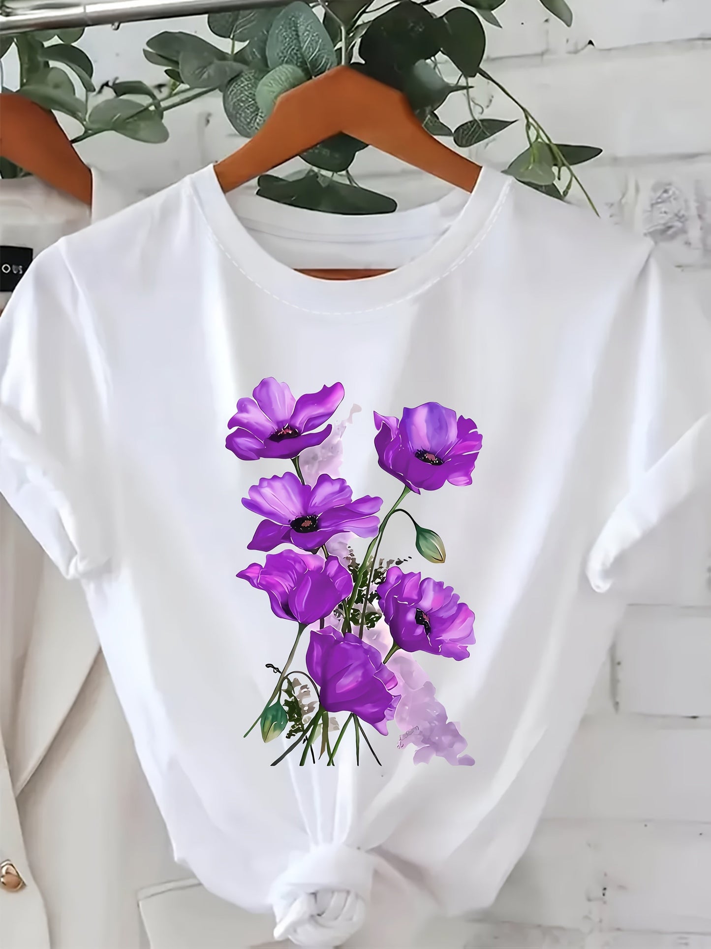 Damen T-Shirt mit Blumenprint – Stilvolles Freizeitshirt mit Mohnblumen-Motiv, Casual Fashion