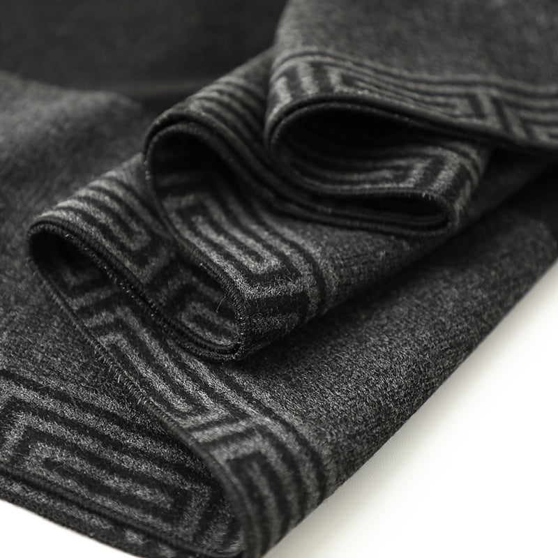 Unisex Schal mit Muster und Fransen | Warm & Stilvoll für Herbst Winter
