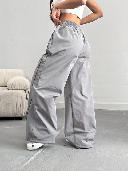 Damen Weite Streetstyle Jogginghose mit Kontrastpaspeln – Urban Relaxed Fit