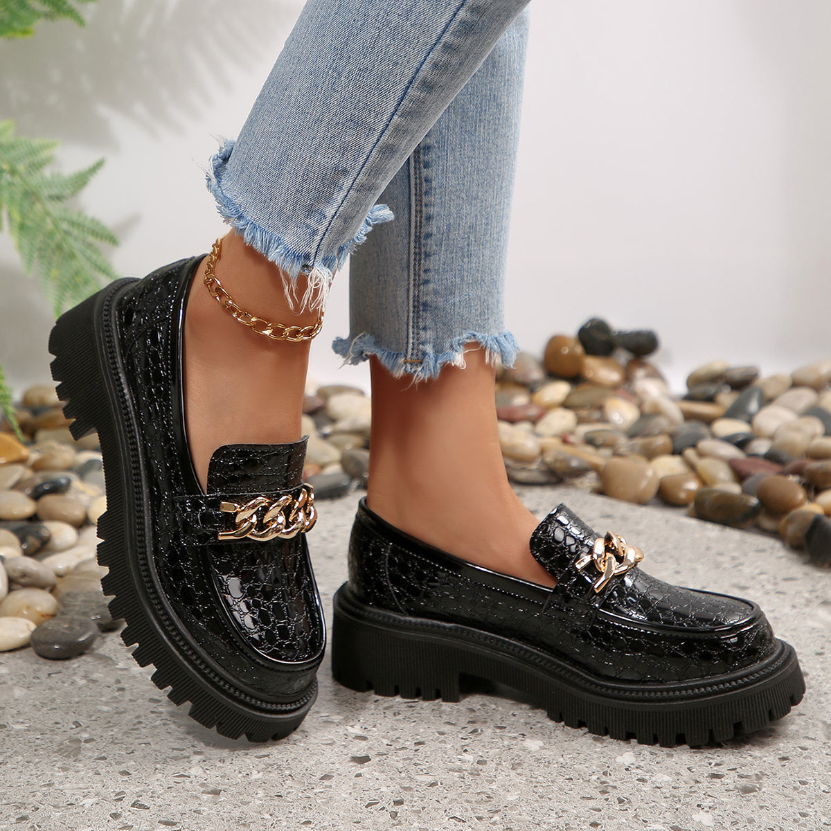 Damen Chunky Loafer mit Kettenverzierung – Modische Slip-On Schuhe für Alltag und Büro