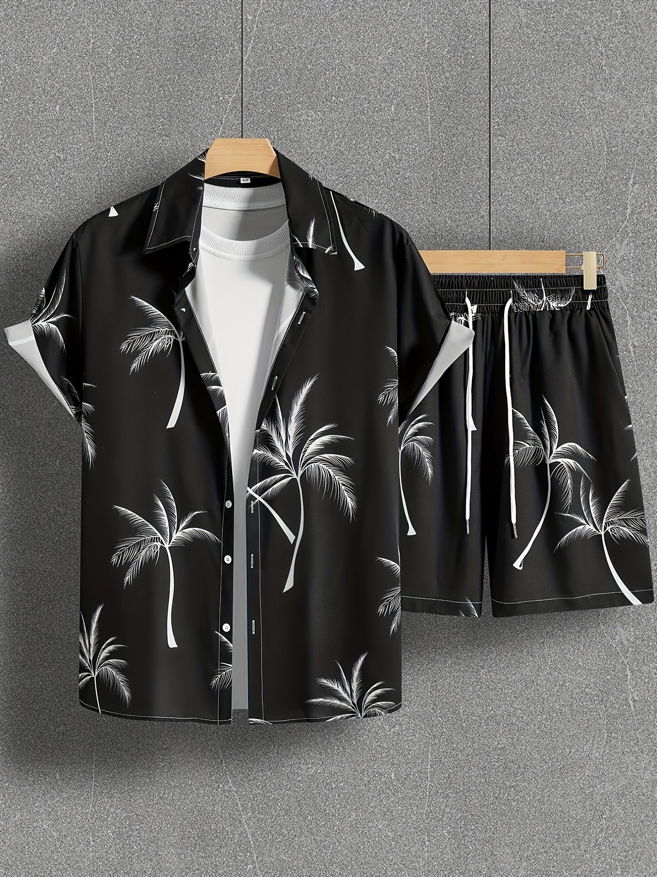 Herren Strand Outfit Zweiteiler mit Palmenmuster – Freizeit Hemd und Shorts Set