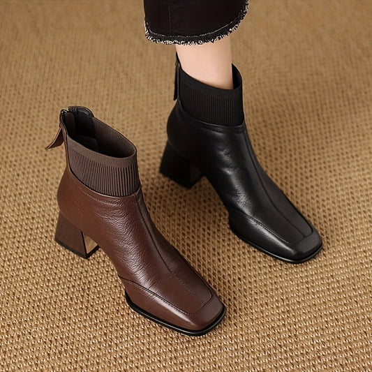 Damen Stiefelette mit Blockabsatz, quadratischer Spitze & geripptem Schaft