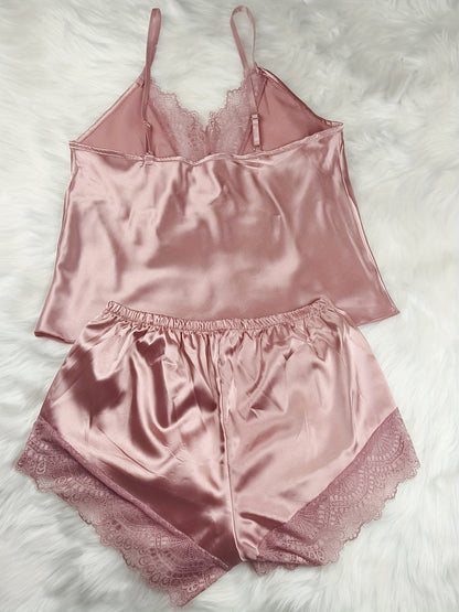 Damen Satin Pyjama Set mit Spitze – Verführerischer Loungewear Stil für Zuhause und gemütliche Nächte