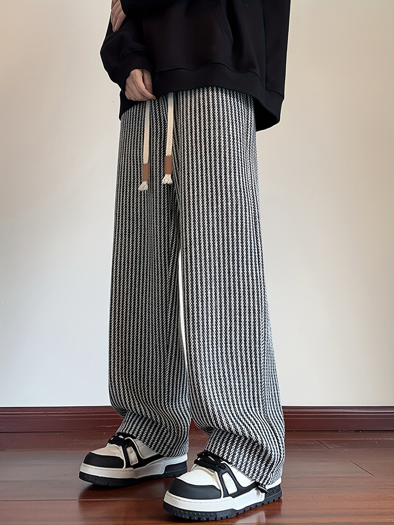 Herren Strickhose im angesagten Streetstyle, gerade geschnitten, lässig für Alltag & Freizeit