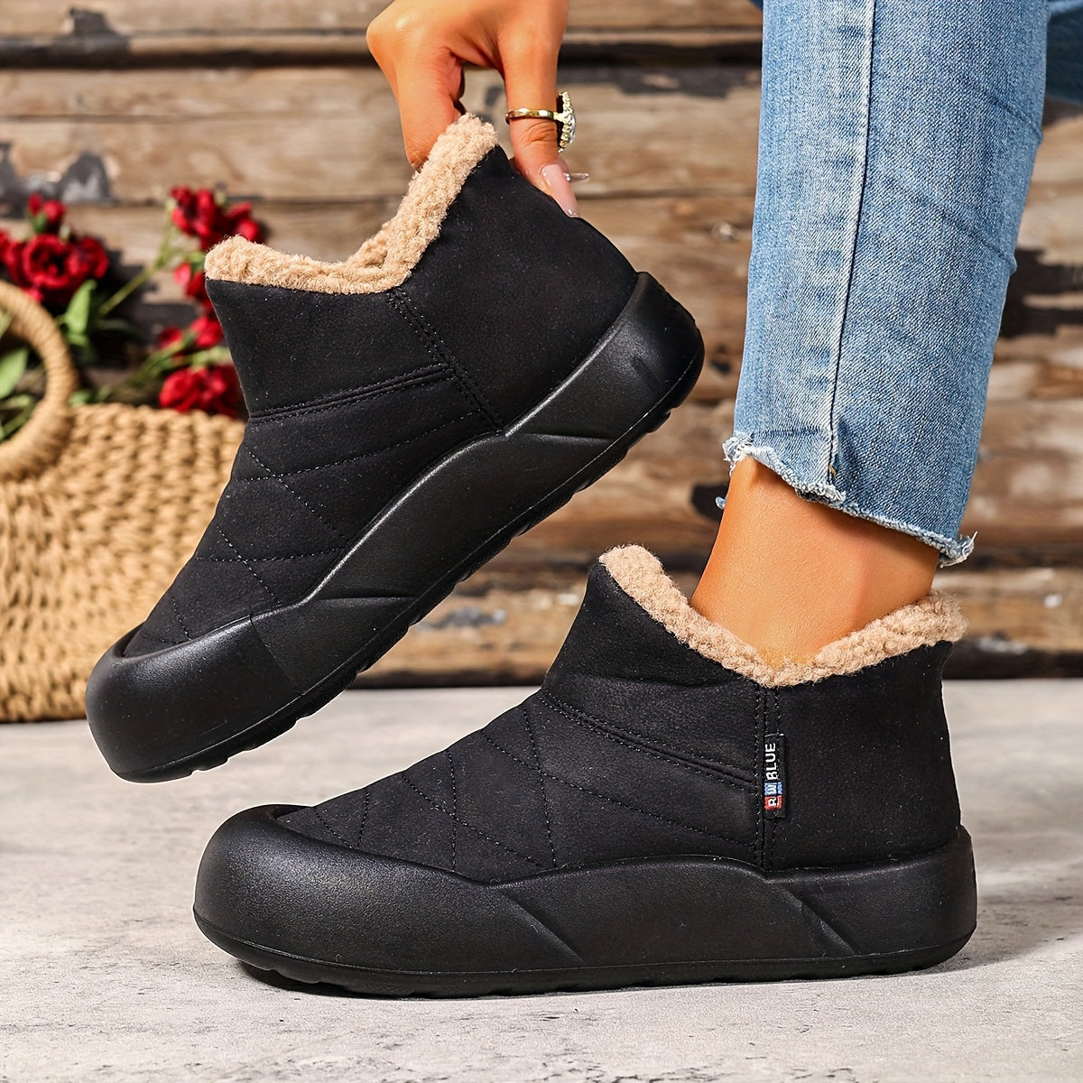 Damen Winterstiefeletten mit dicker Sohle und Plüschfutter, gesteppt, knöchelhoch
