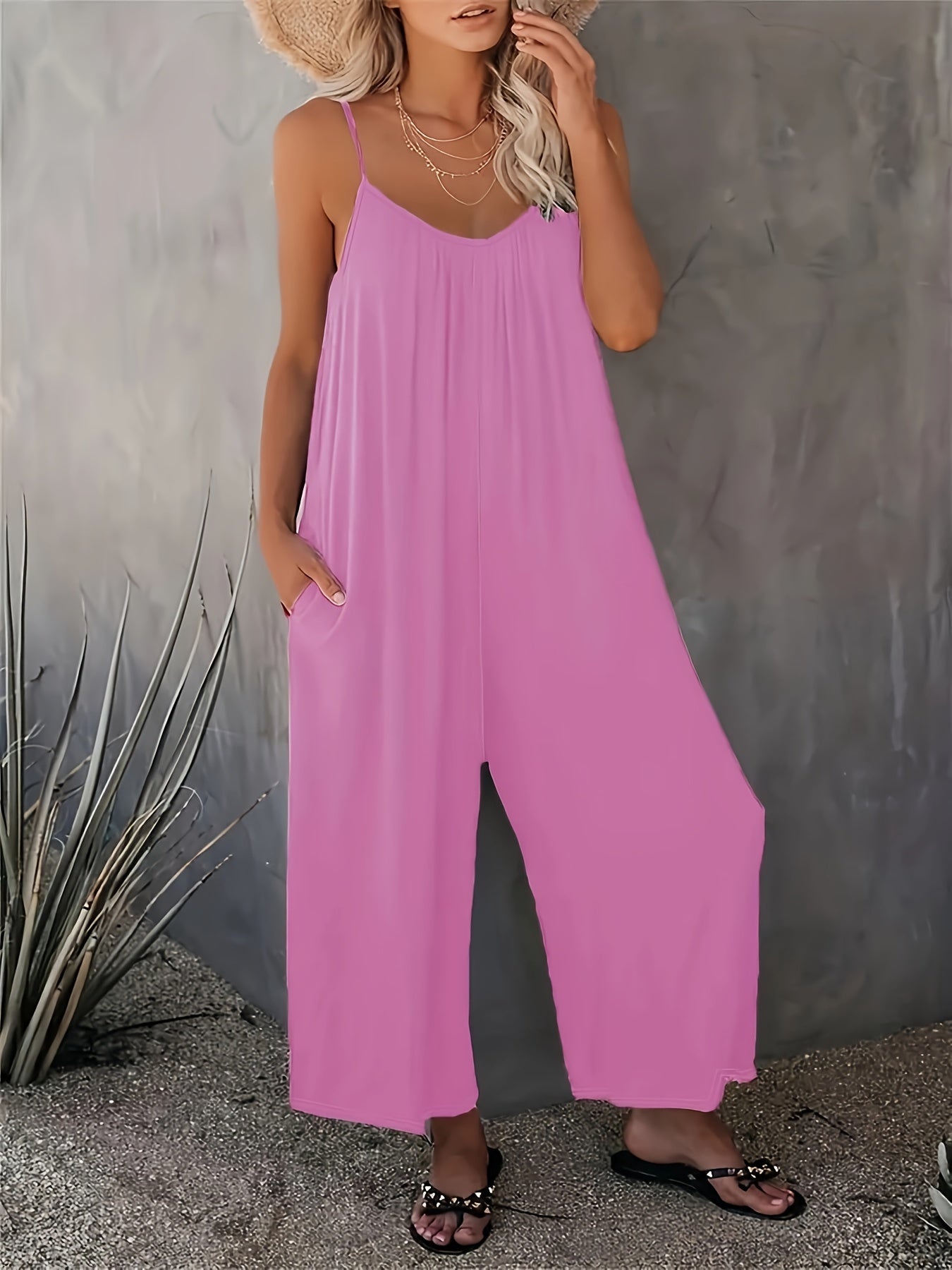 Damen Jumpsuit mit Spaghettiträgern – Lässiger Einteiler für Alltag und Urlaub