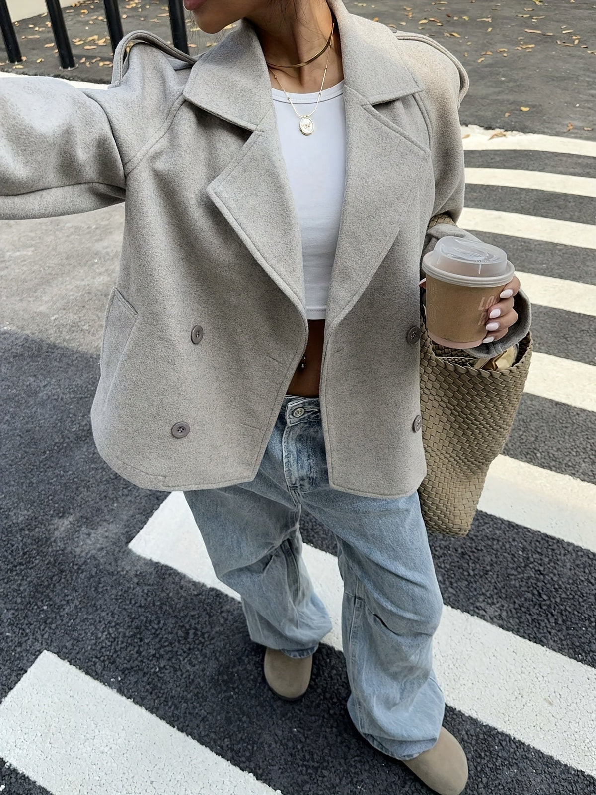 Damen Kurzmantel Jacke Doppelreiher Graubeige Kragen