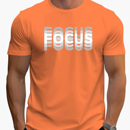 Herren T-Shirt mit modernem FOCUS Schriftzug – Casual Statement Look für Alltag und Freizeit