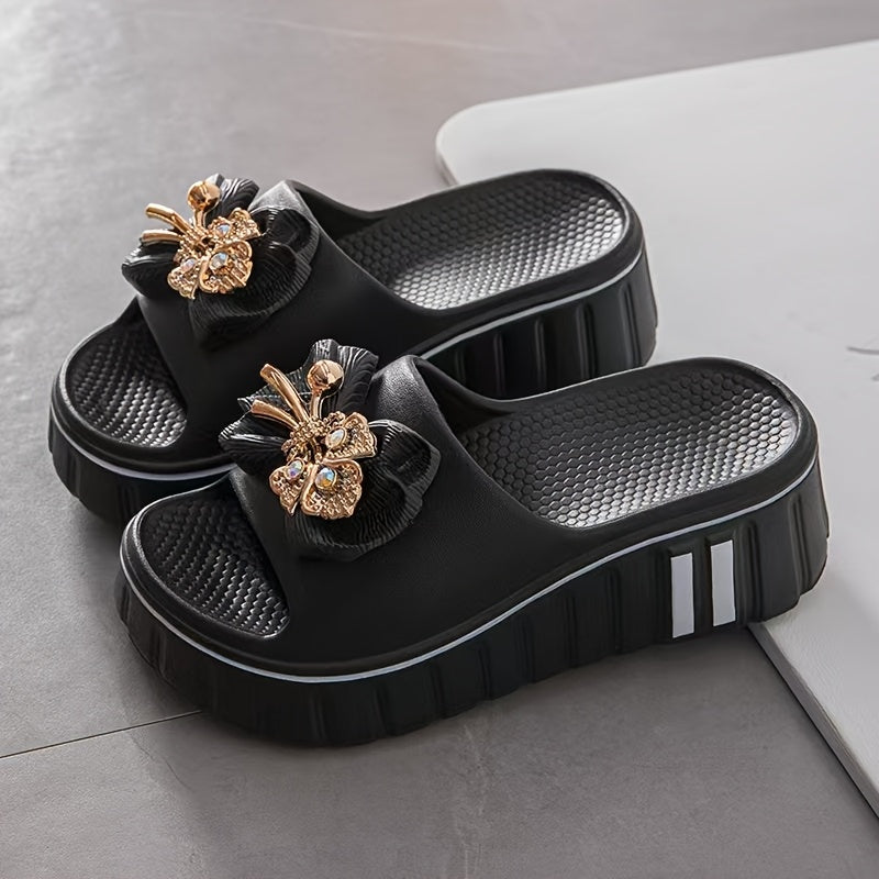 Damen Plateau-Slides mit floraler Applikation und modernem Design – Modische Freizeitsandalen