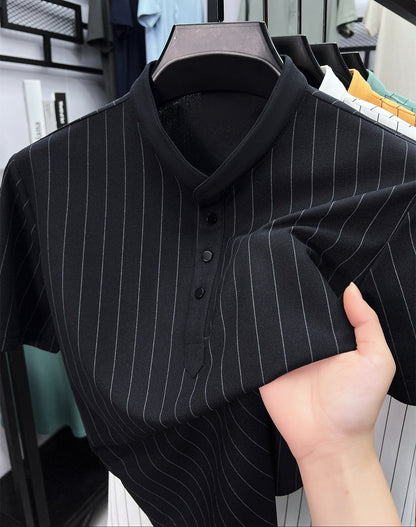 Herren Kurzarm-Hemd mit Stehkragen und Nadelstreifen – Modernes Freizeit- und Business-Outfit