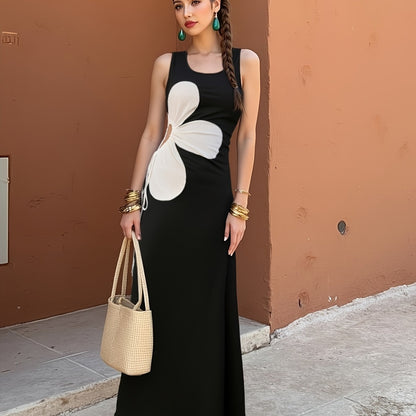 Damen Bodycon Kleid mit Blumen Cut-Out und modischem Design – Ideal für Partys und Sommer-Events