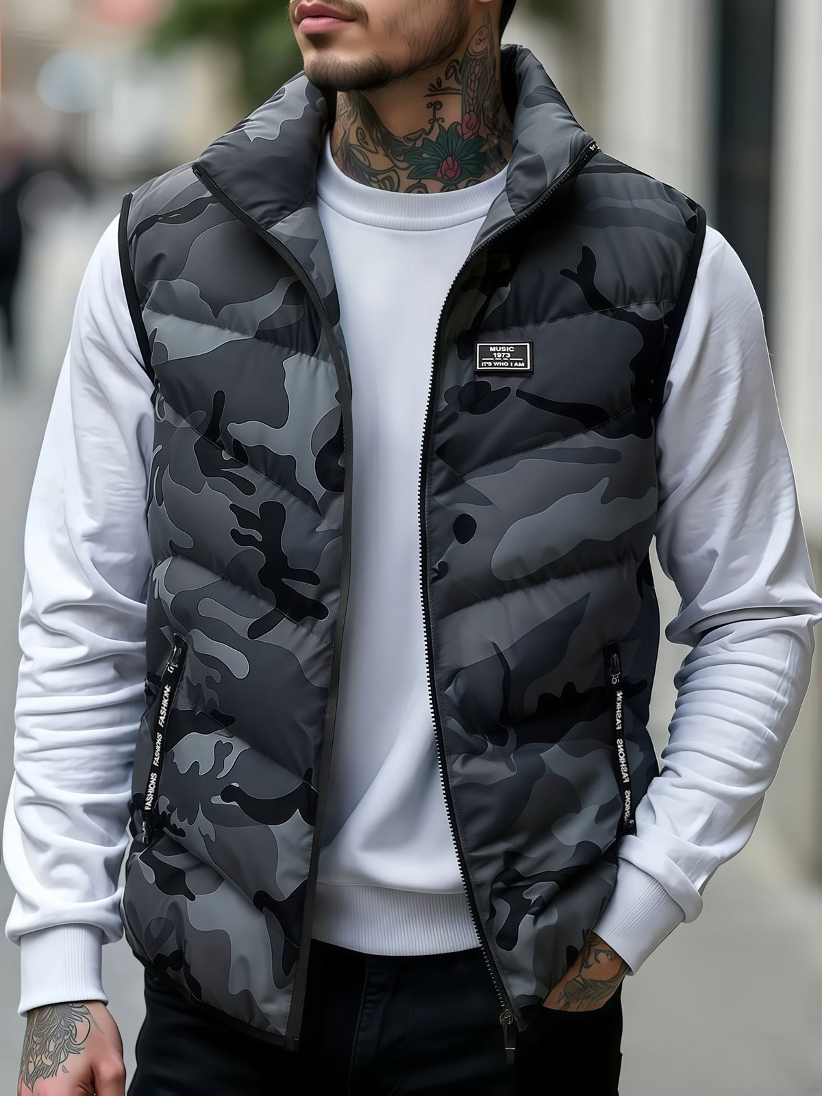 Herren Steppweste Camouflage mit Stehkragen und Reißverschluss, gepolsterte ärmellose Weste für Frühling und Herbst