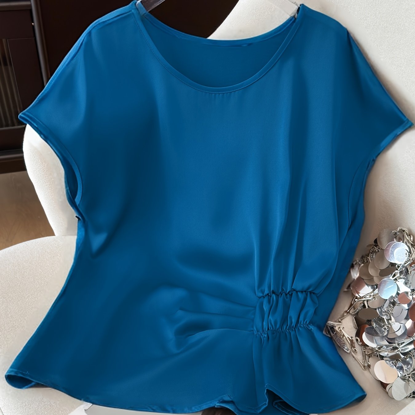 Damen-Bluse mit Raffdetails und modernem Schnitt – Elegante Kurzarm-Oberbekleidung für Büro und Freizeit