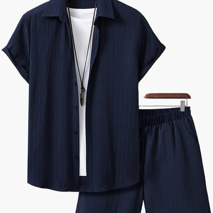 Herren Freizeit Set – Kurzarm Hemd und Shorts im modernen Stil für Sommer und Alltag