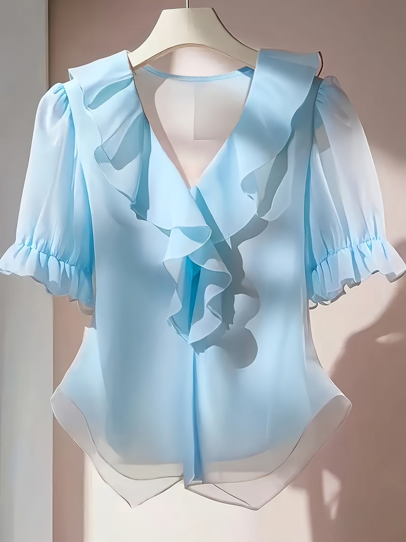 Damen Volant-Bluse mit Rüschen und Puffärmeln – Eleganter, femininer Stil für Büro & Freizeit