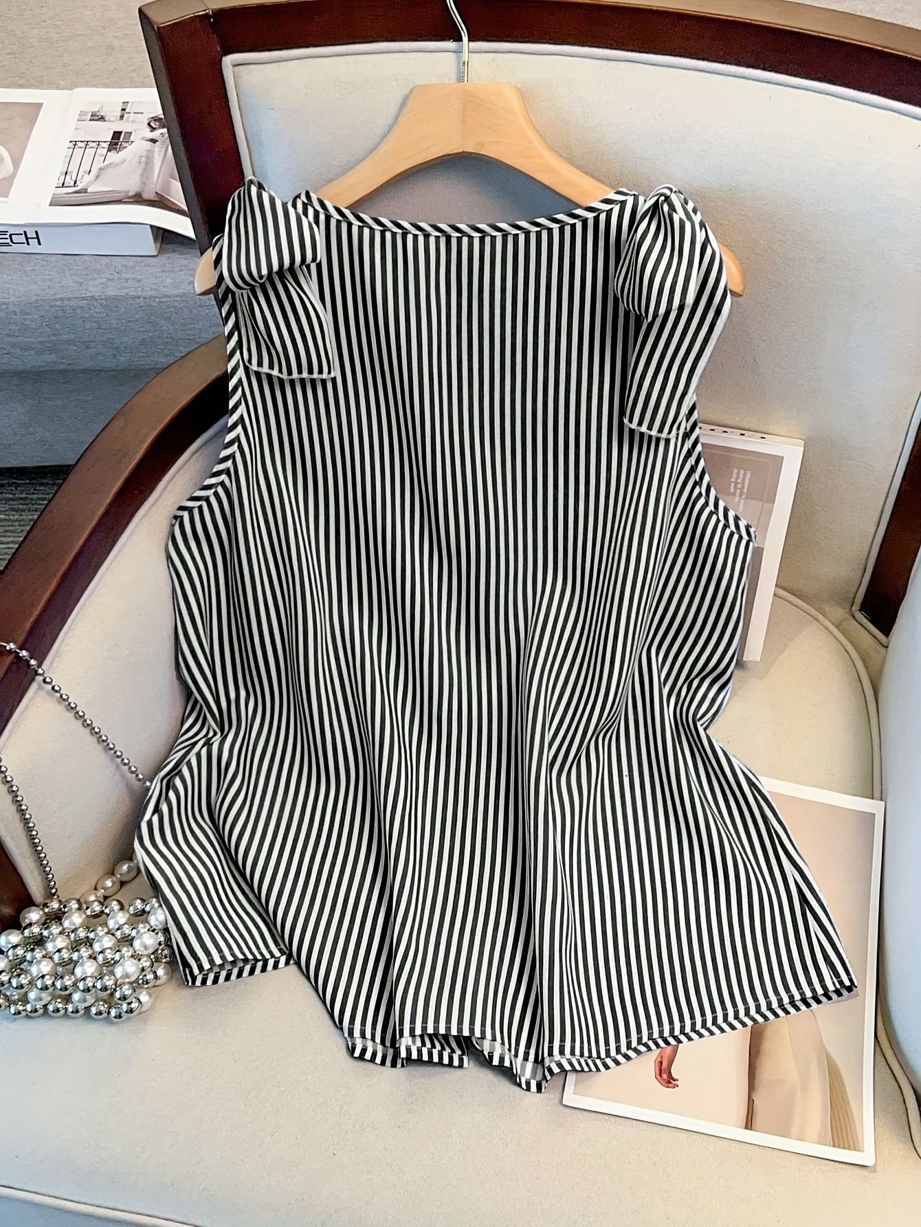 Damen Blusentop mit Streifen und Knopfleiste – Eleganter Sommer-Style für Büro & Freizeit