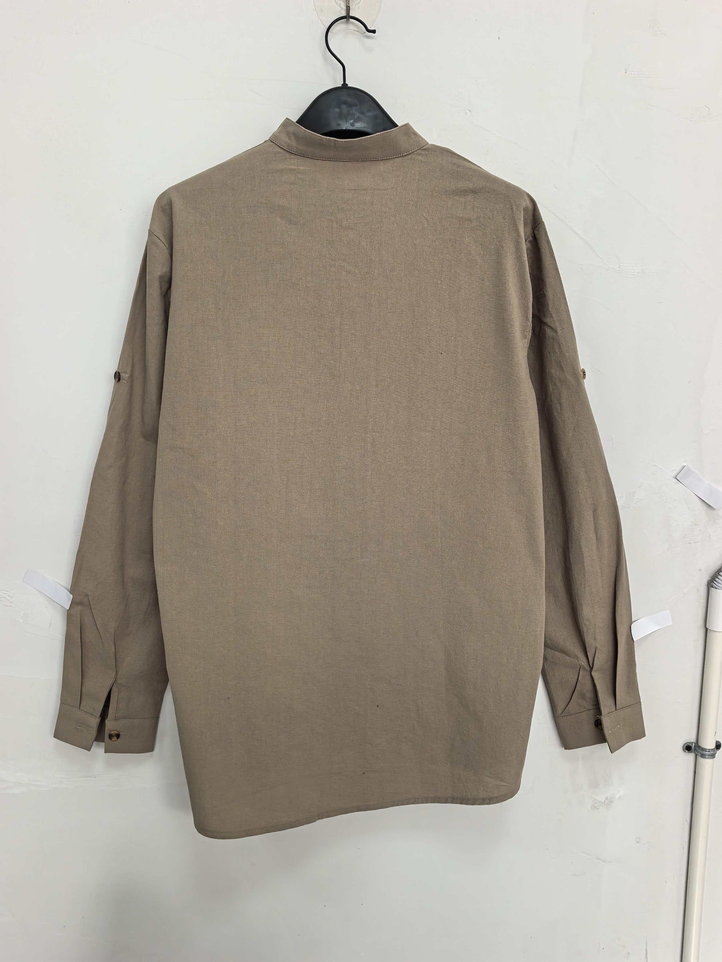 Herren Henley Langarmshirt mit Stehkragen und Knopfleiste – Modernes Freizeitoberteil für Alltag und Urlaub