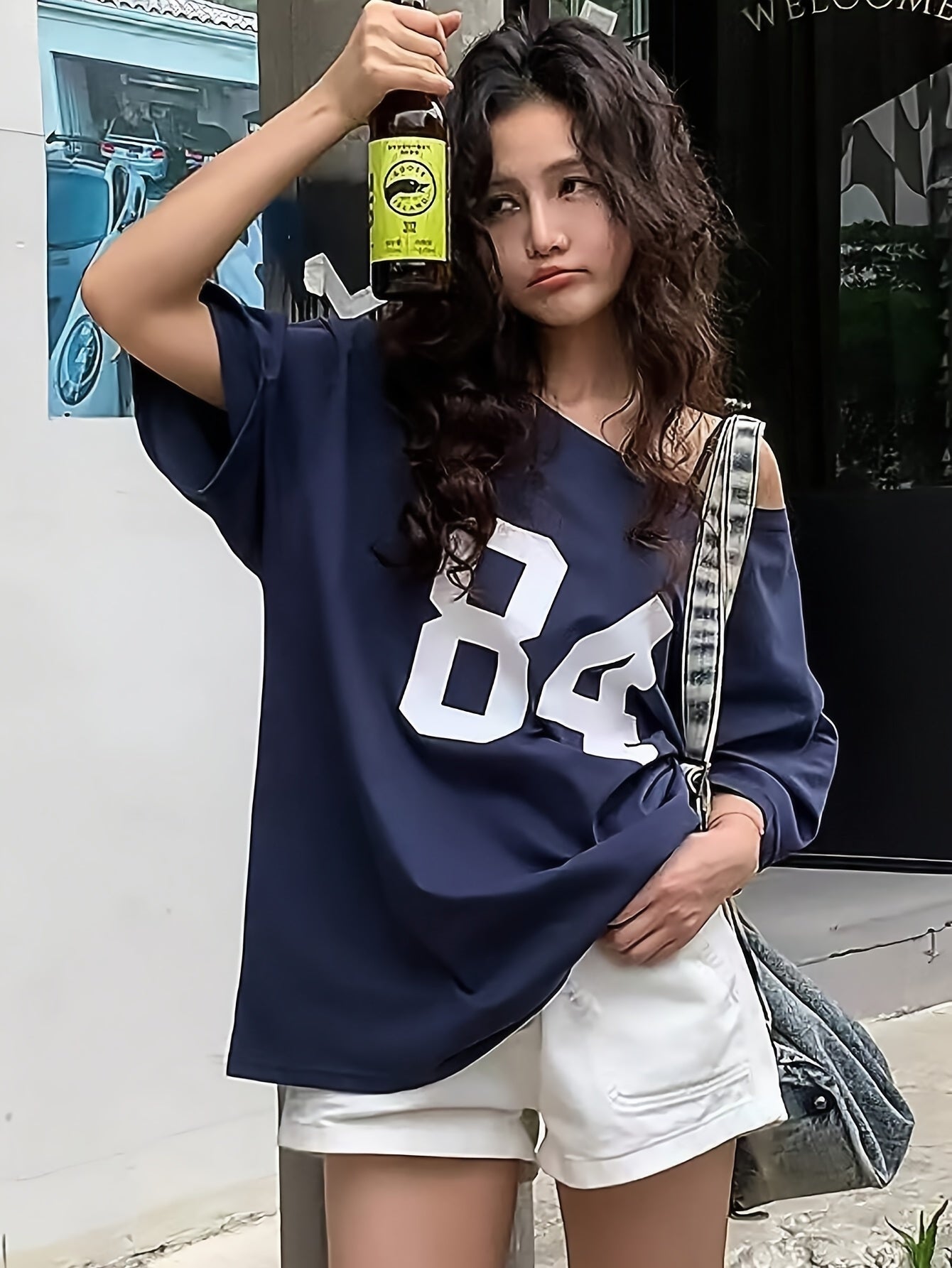 Damen Oversize Varsity-Style T-Shirt mit Zahlendruck – Lockeres Streetwear für Freizeit & Alltag
