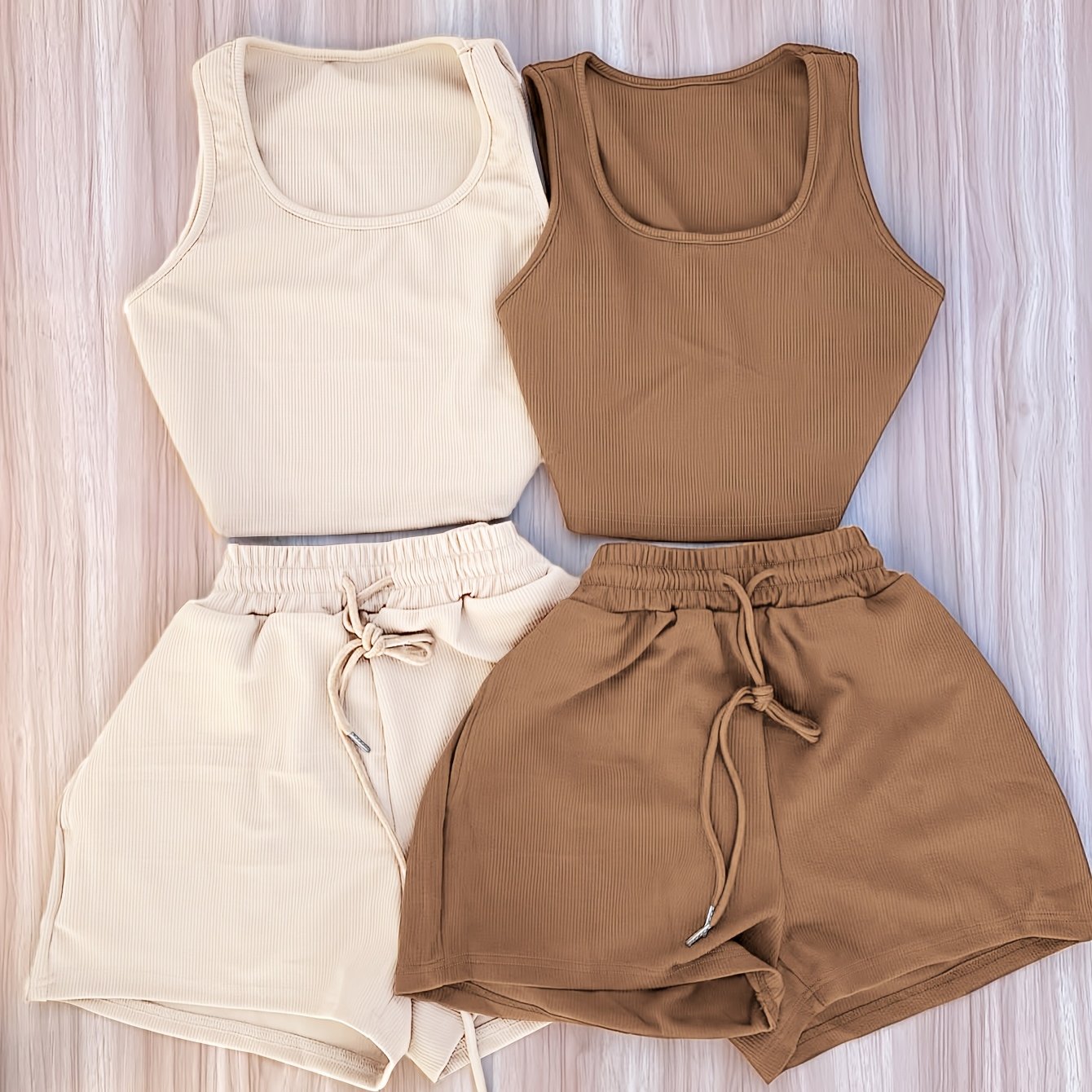 Damen Loungewear Set Zweiteiler – Sportlicher Freizeit Look mit Top und Shorts