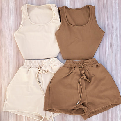 Damen Loungewear Set Zweiteiler – Sportlicher Freizeit Look mit Top und Shorts