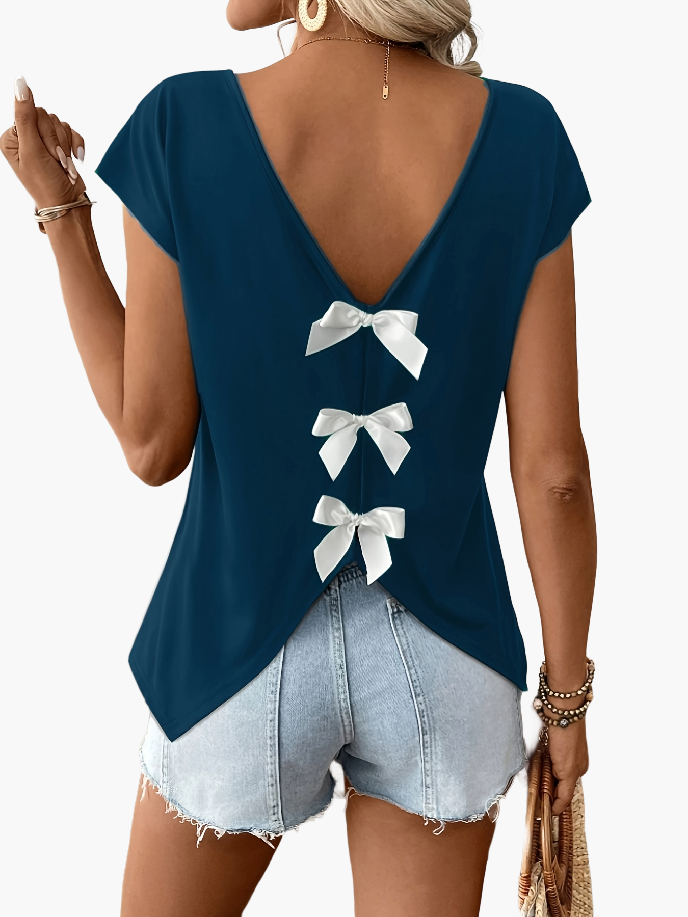 Damen Trendiges Rückendetail-Shirt mit Schleifen und V-Ausschnitt – Perfekt für Sommer, Freizeit & Urlaub