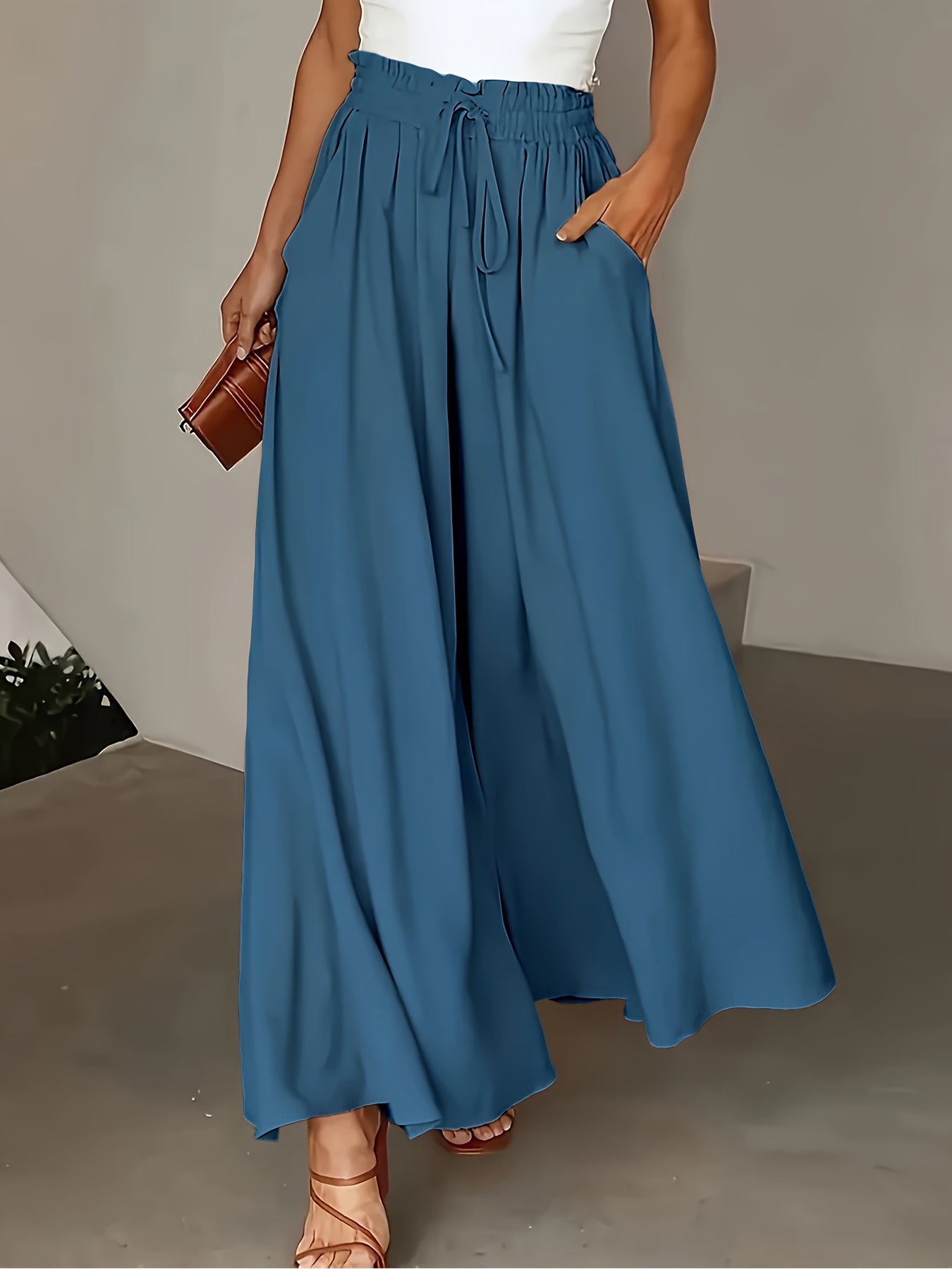 Damen Palazzo-Hose mit weitem Bein und Paperbag-Bund – Eleganter, fließender Stil für besondere Anlässe