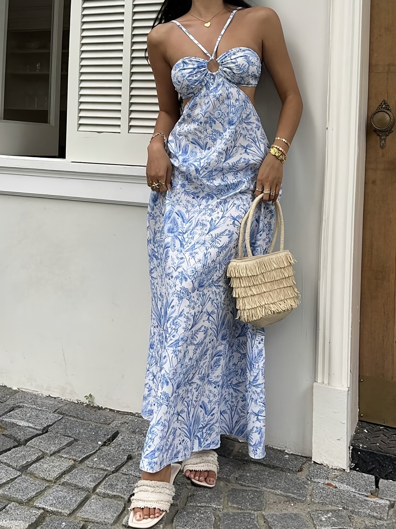 Damen Maxikleid mit Blumenmuster und Cut-Outs – Eleganter Sommerstil für Freizeit & Events