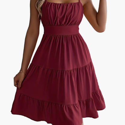 Damen Sommerkleid mit Spaghettiträgern und Stufenrock – Elegantes Freizeit- und Urlaubskleid