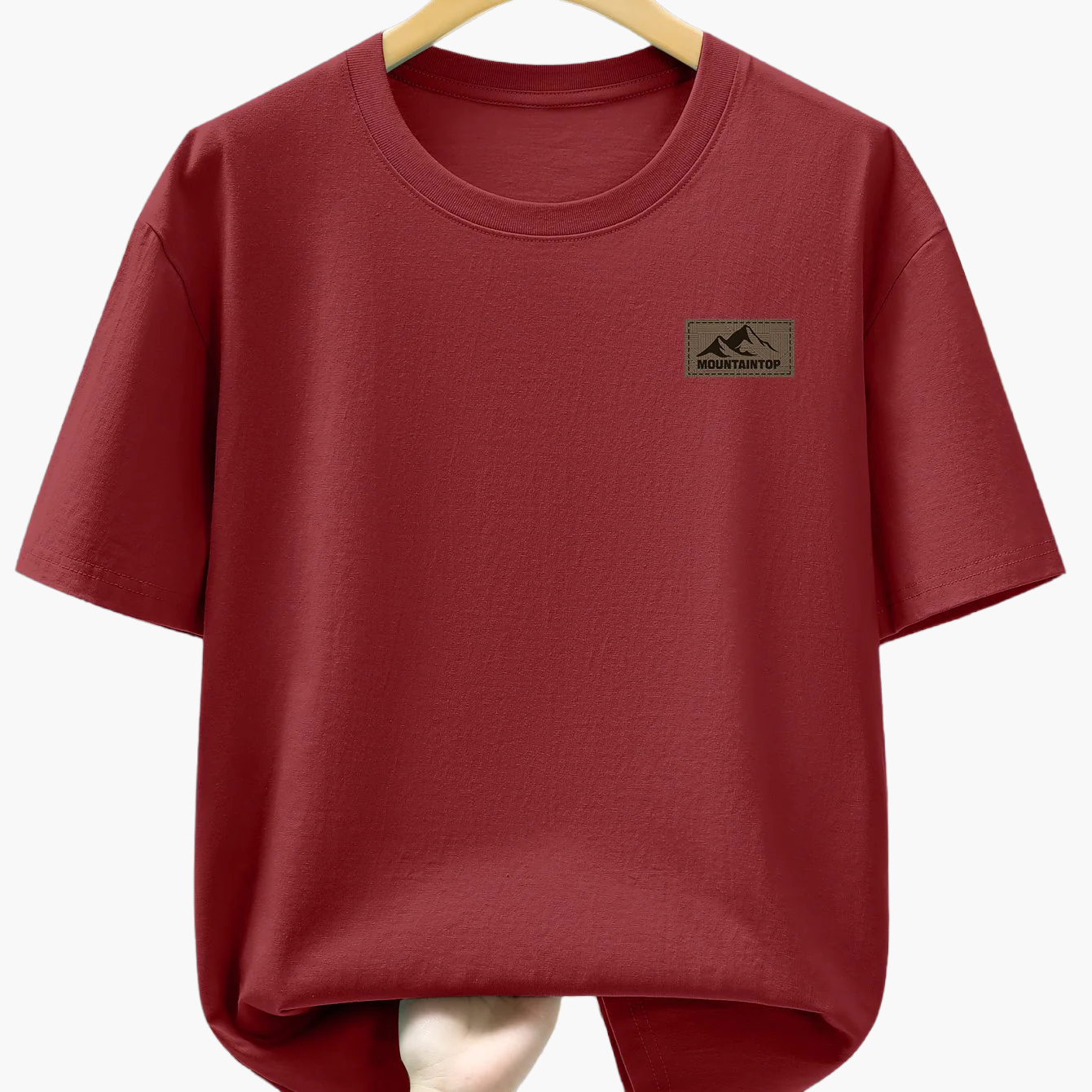 Herren T-Shirt mit dezentem Mountain Patch – Freizeit & Alltag, moderner Look