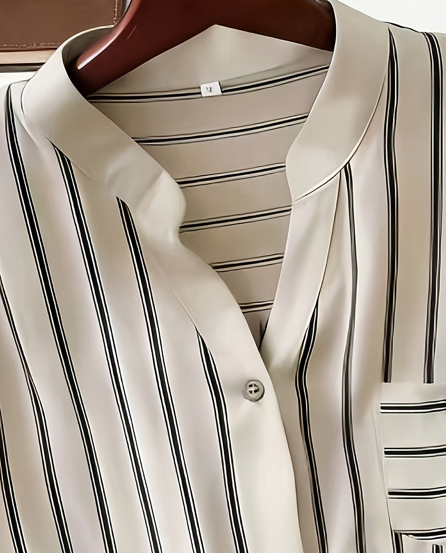 Herren Kurzarm Freizeithemd mit Streifen und Stehkragen – Modernes Button-Down Hemd für Alltag und Büro