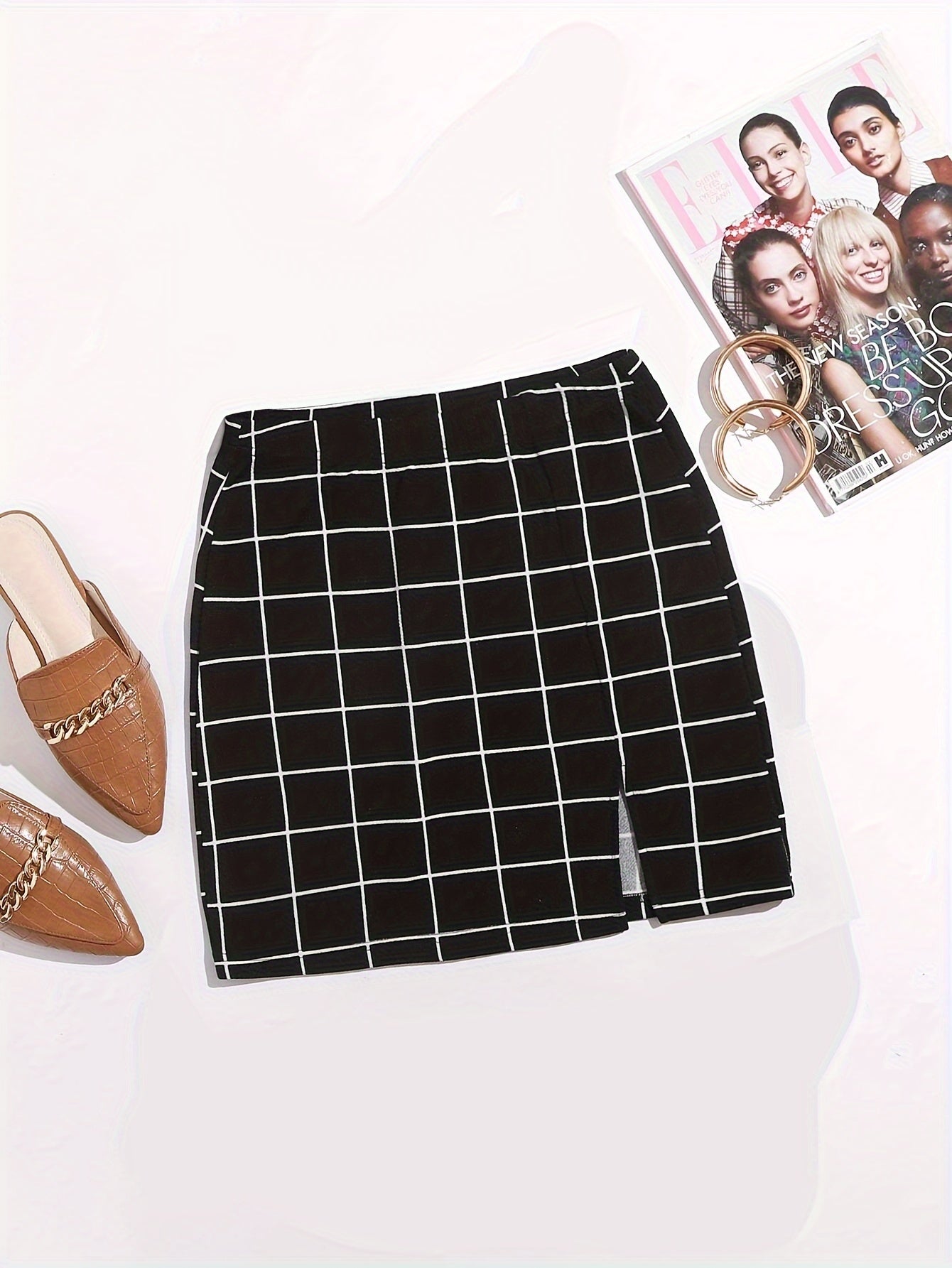 Damen Zweiteiler Set – Off-Shoulder Oberteil & Karierten Minirock, Modernes Party- und Freizeit-Outfit