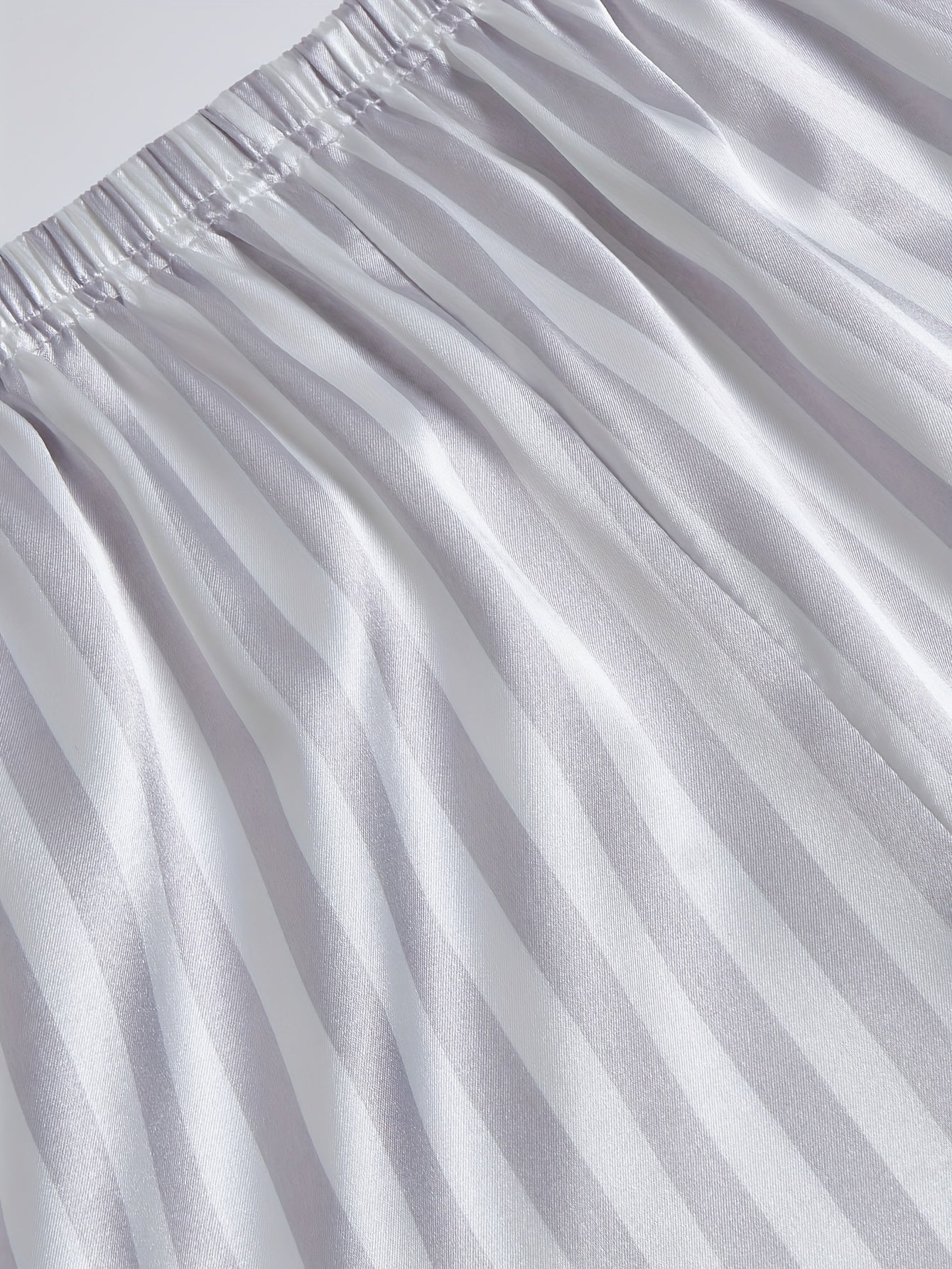 Damen Satin Pyjama Set Kurzarm mit Streifen – Stilvolles Nachtwäsche-Set für erholsamen Schlaf