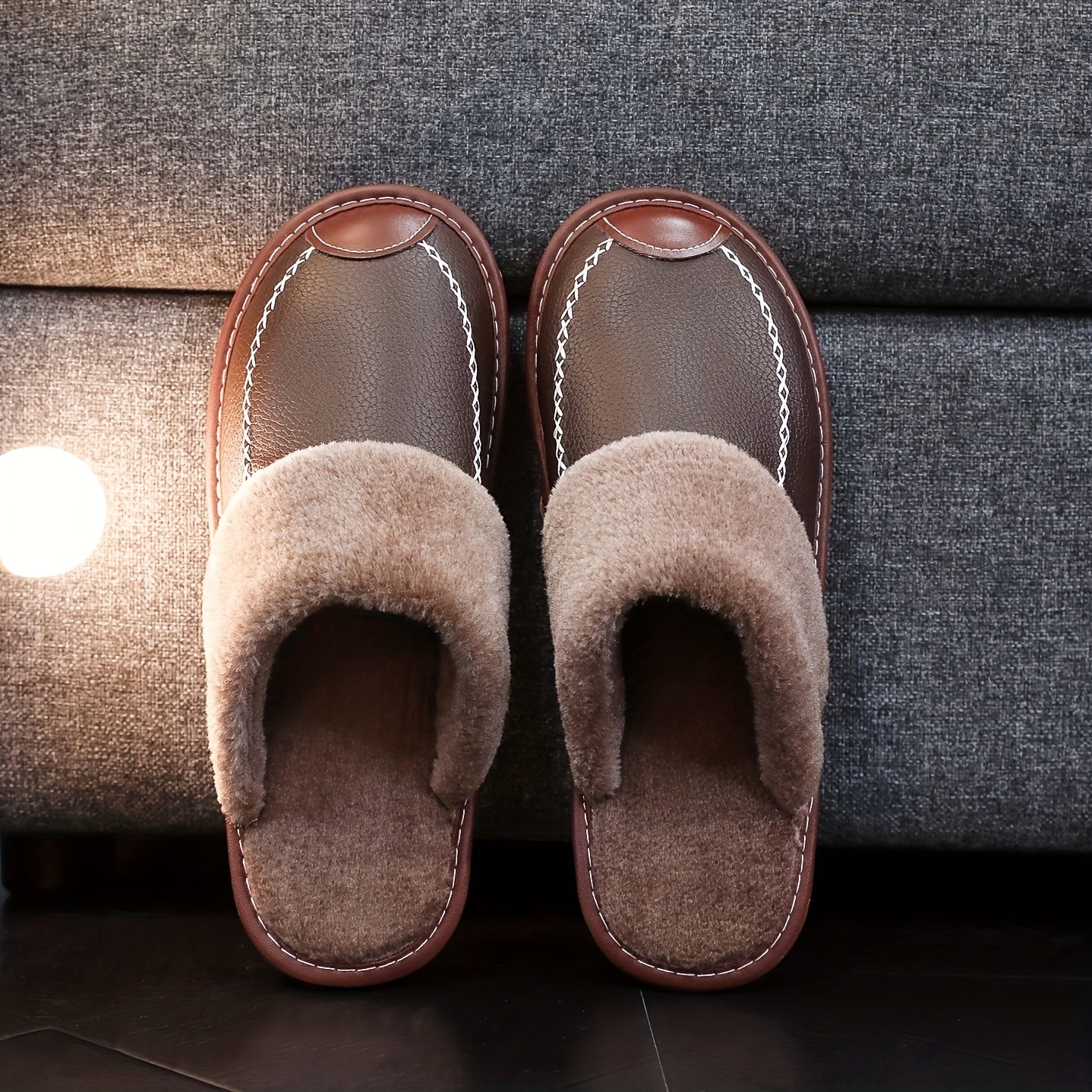 Unisex Winter Hausschuhe gefüttert mit Kunstpelz, rutschfeste Sohle