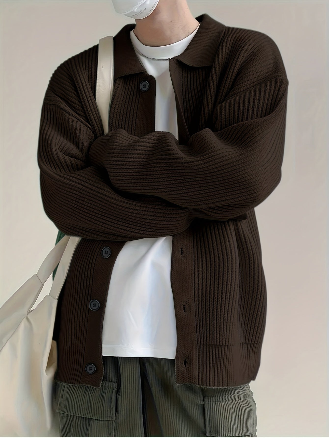 Gerippter Herren Cardigan mit Kragen und Knopfleiste, lässige Strickjacke für Männer
