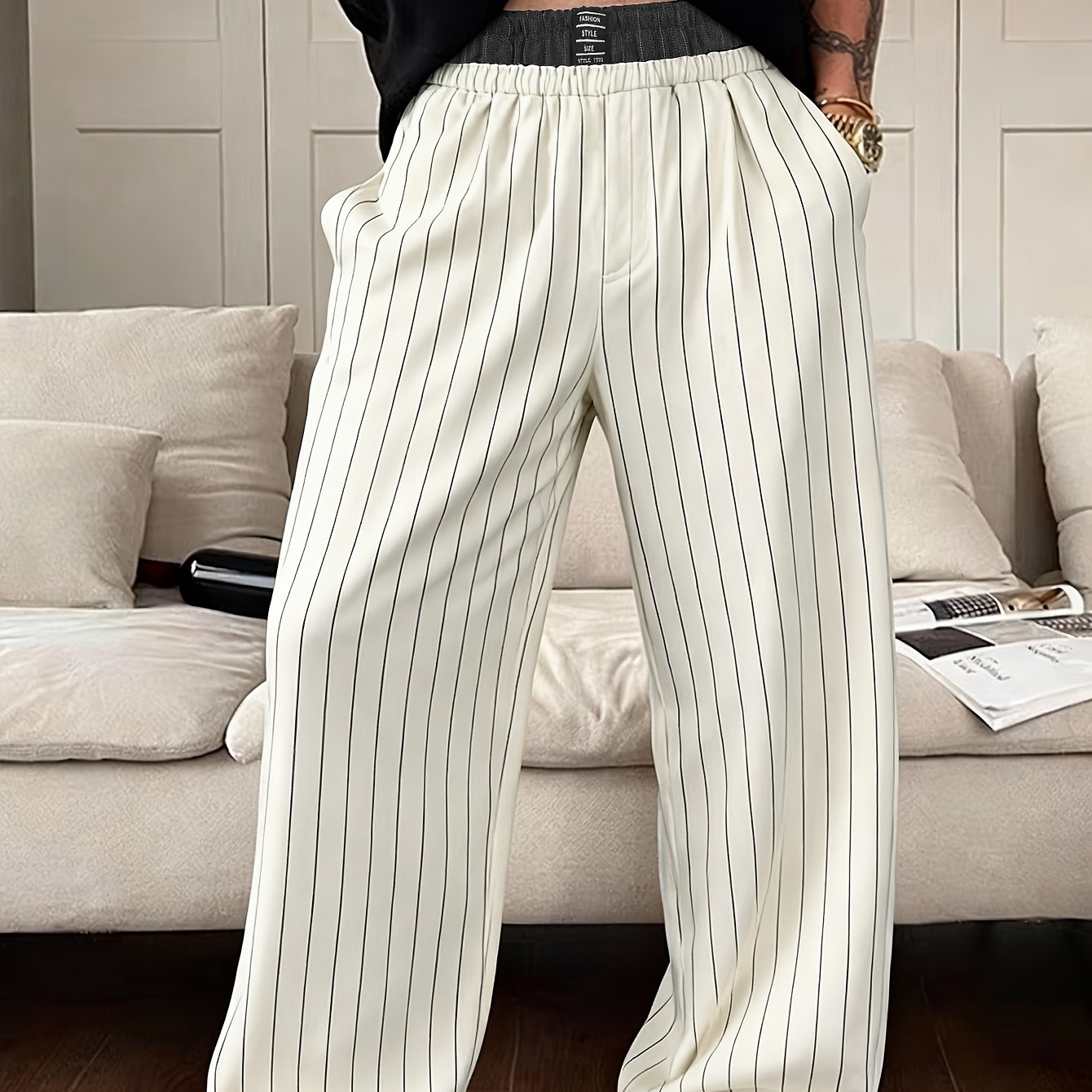 Herren Weite Lounge-Hose mit Nadelstreifen und Elastikbund – Moderner Relaxed Fit für Freizeit und Home Office