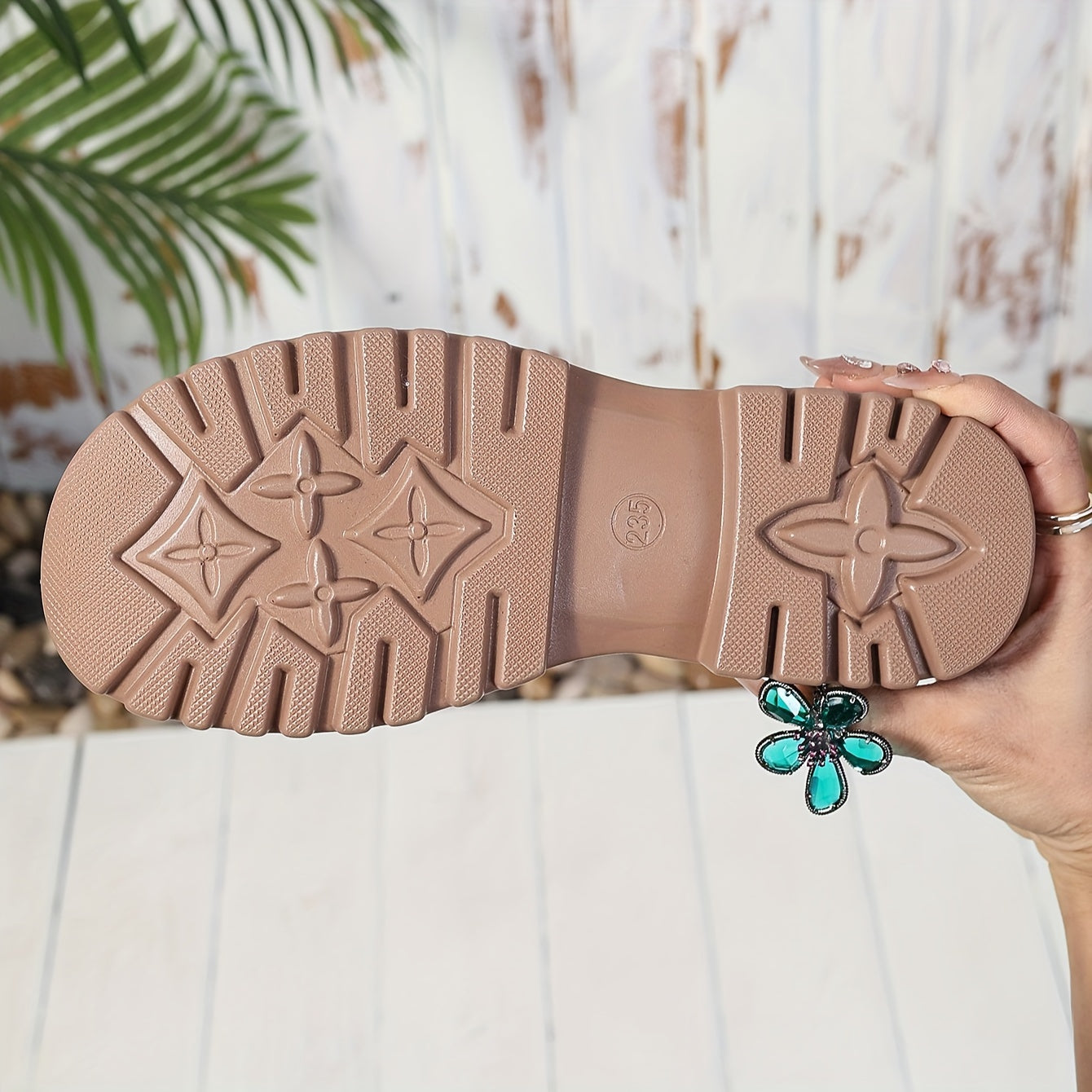 Damen Loafer mit Kettendetail – Elegante Slip-On Halbschuhe für Alltag und Büro